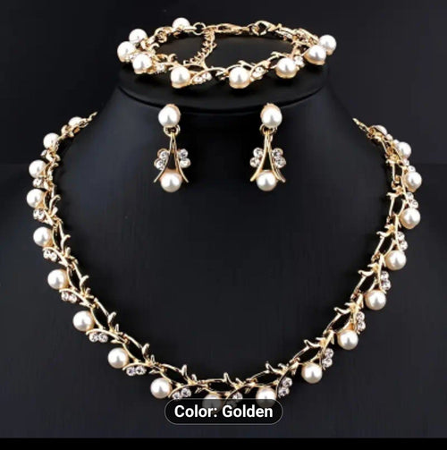 3 piece shiny luxurious Elegant Necklace pendant +Earrings