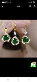 3 piece shiny luxurious Elegant Necklace pendant +Earrings